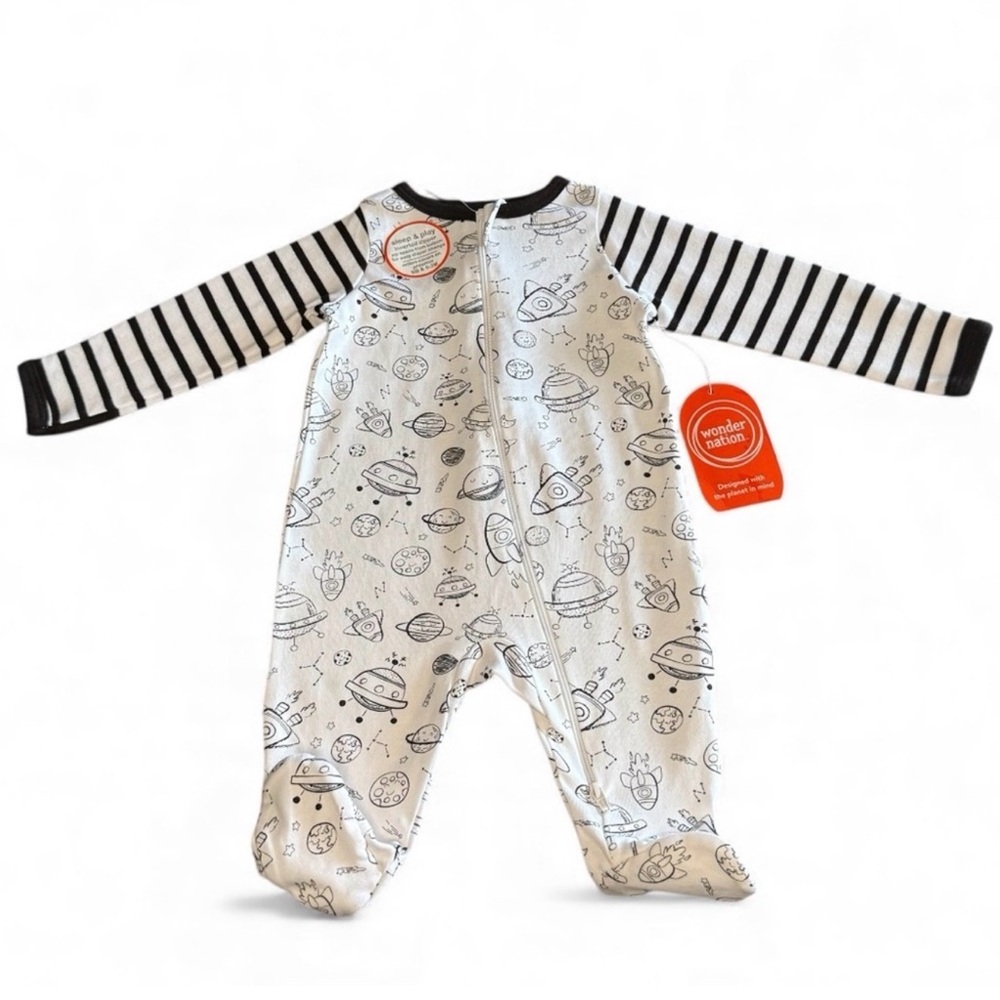 🍁Wonder Nation Space Print Zip-Up Footed Sleeper Pajamas 0-3 Months NWT
